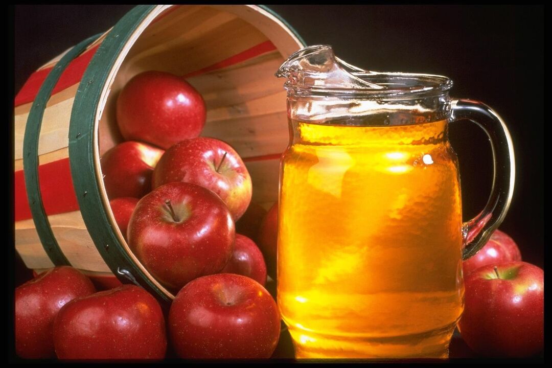 Vinagre de manzana para hongos en las uñas de los pies